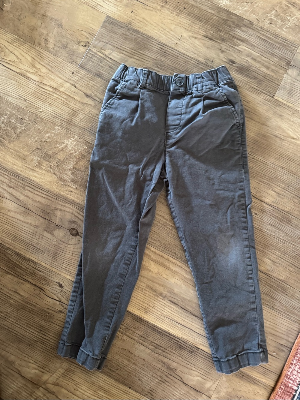Hanna Andersson Kids Gray Elastic-Waist khakis
